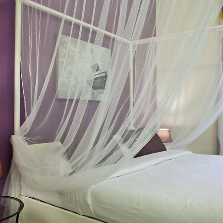 Happy Stay Guesthouse Ρώμη Δωμάτιο φωτογραφία