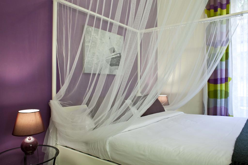 Happy Stay Guesthouse Ρώμη Δωμάτιο φωτογραφία